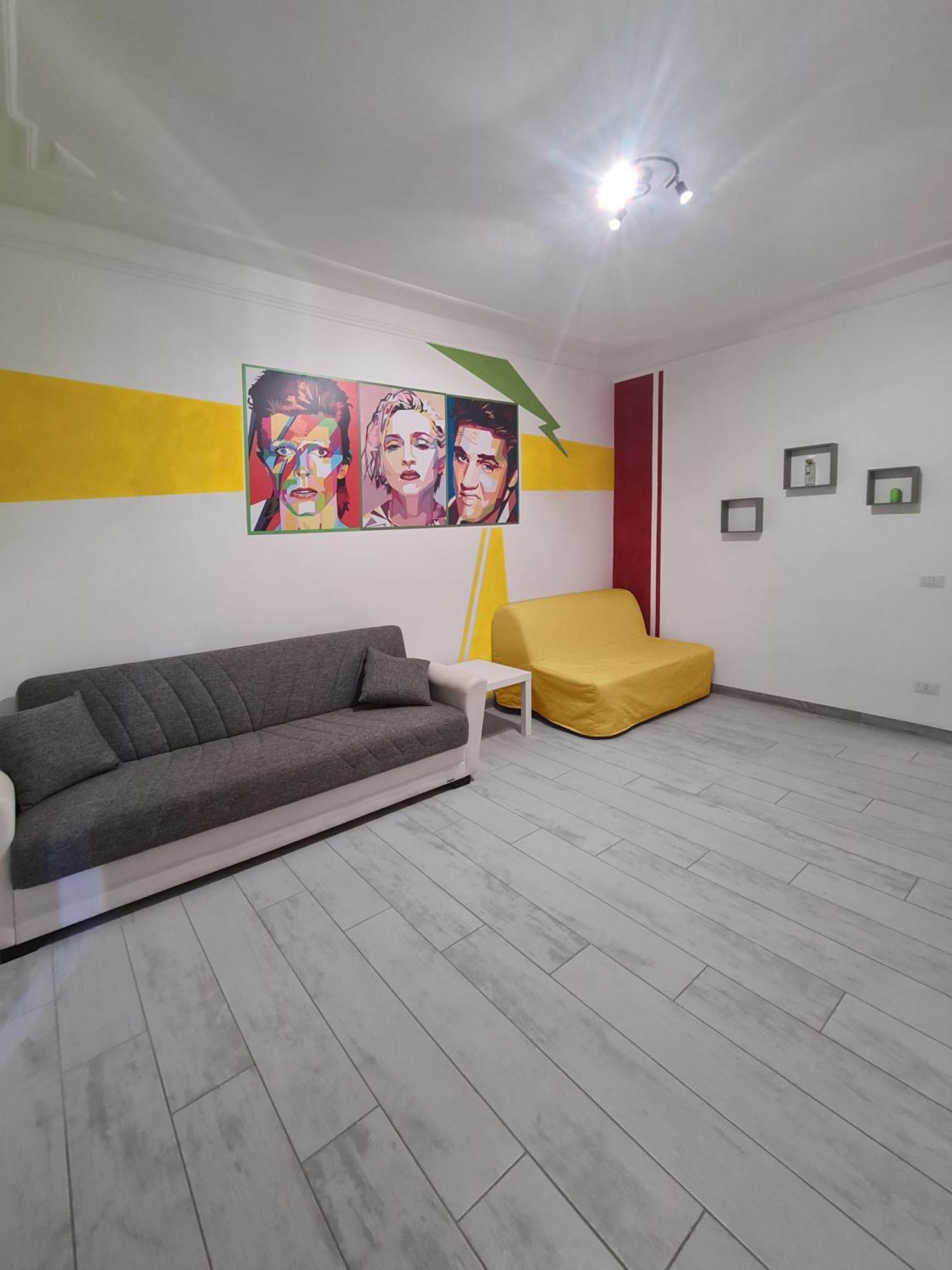 Apt Re Di Roma Bagian luar foto